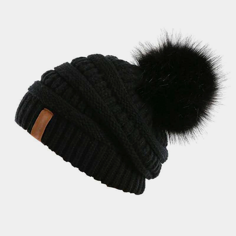 H00010 Warme Strickmütze mit abnehmbarem Pelzbommel