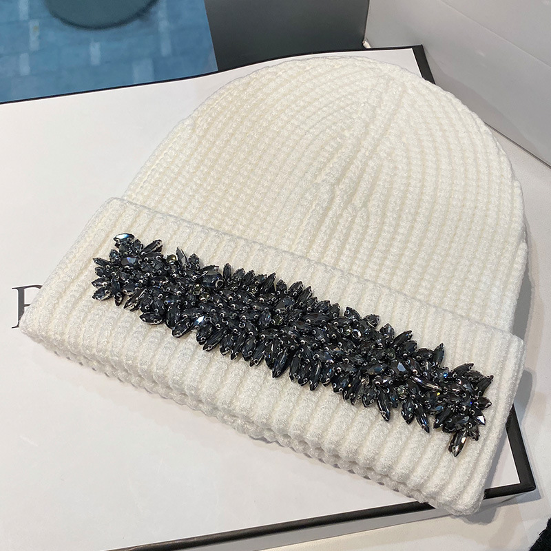 H00020 Gestrickte Ohrenmützen im Wasserbohrer-Design
