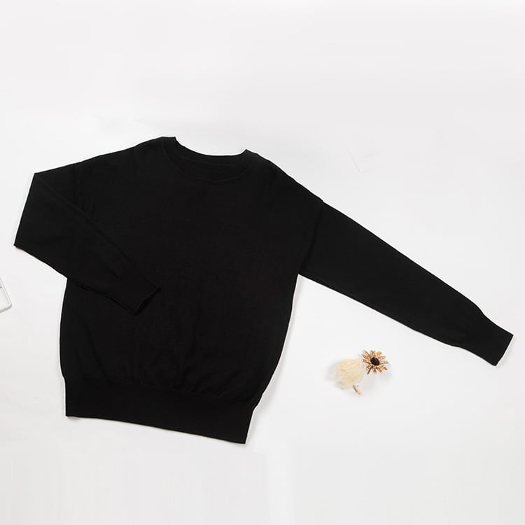 SM-K0048 Damen-Strickpullover mit Alphabet-Jacquardmuster, Rundhalsausschnitt und langen Ärmeln SM-K0048 Damen-Strickpullover mit Alphabet-Jacquardmuster, Rundhalsausschnitt und langen Ärmeln