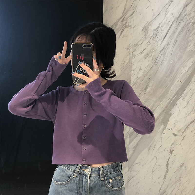 SM-K0016 Kurzer, langärmliger, dünner Damenpullover mit lockerem Hals und Strickjacke SM-K0016 Kurzer, langärmliger, dünner Damenpullover mit lockerem Hals und Strickjacke