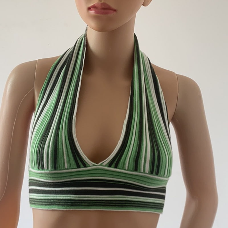 SM-K0107 Strickweste mit farbigem Streifenausschnitt SM-K0107 Strickweste mit farbigem Streifenausschnitt